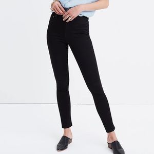 Madewell 10" High-Rise Black Skinny Jeans in Carbondale Wash Women Size: 27